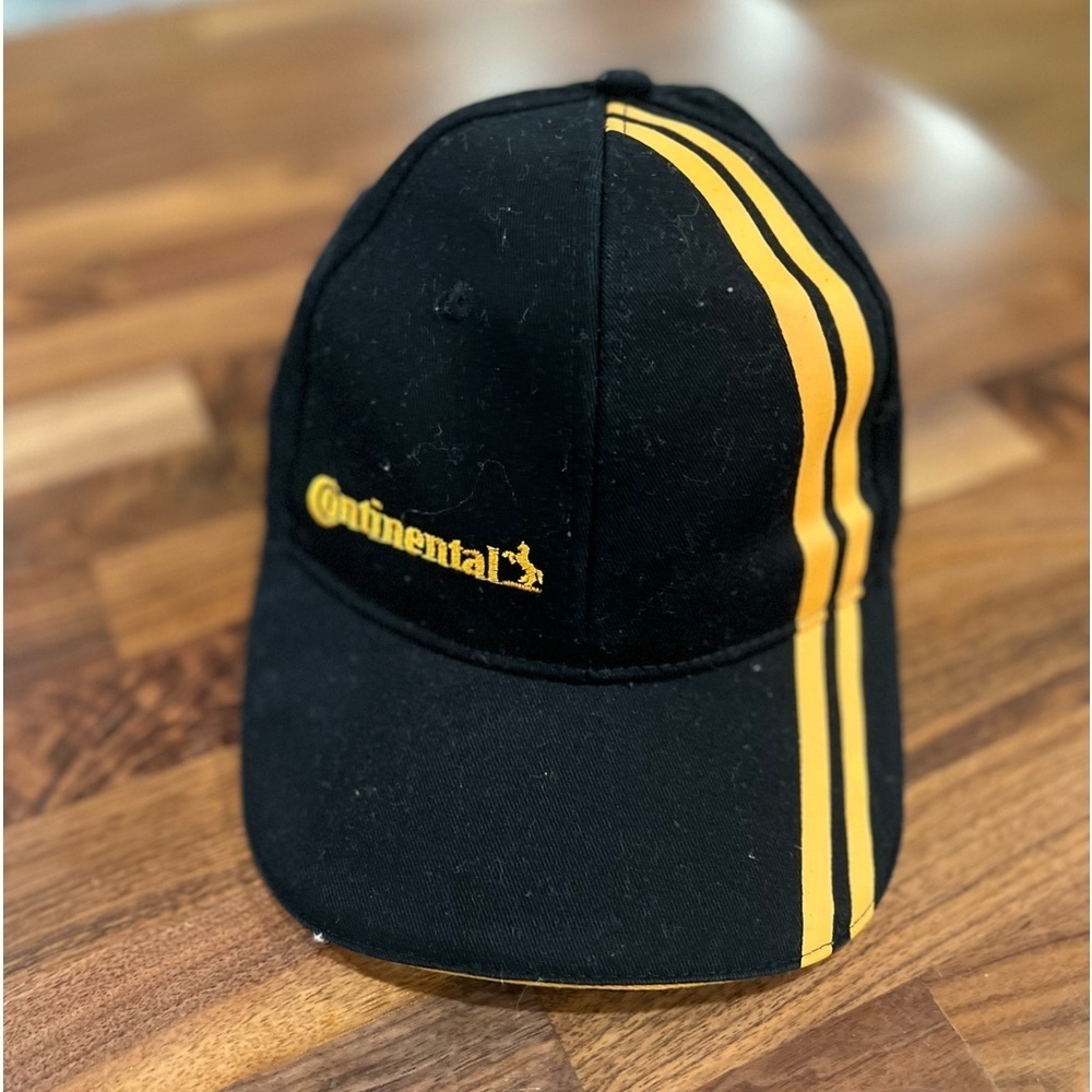 Continental baseball cap in GUC